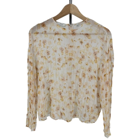 Vince Pressed Petal Long Sleeve Blouse in Off White Sheer Pleated size Small - Picture 3 of 12